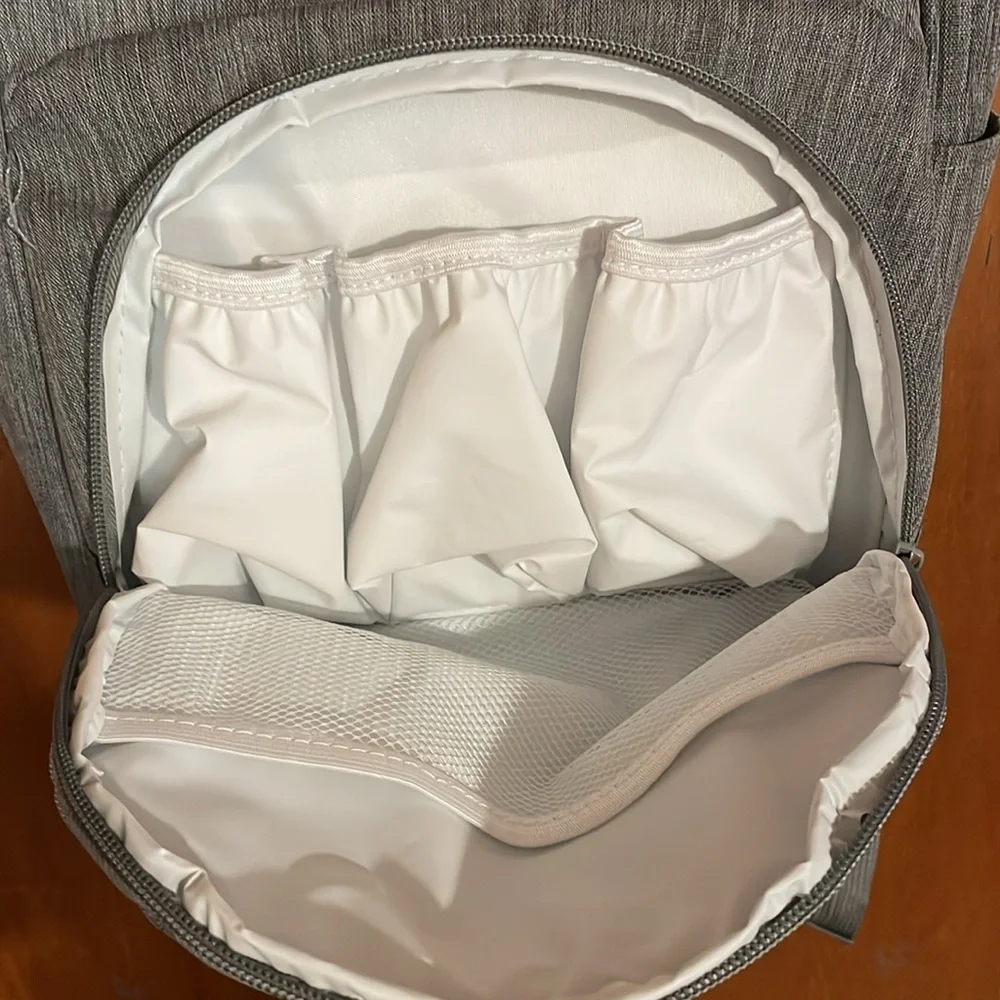 GRAY WONDER PACK INSULATED UNISEX STORAGE BABY BACKPACK BAG LIKE NEW